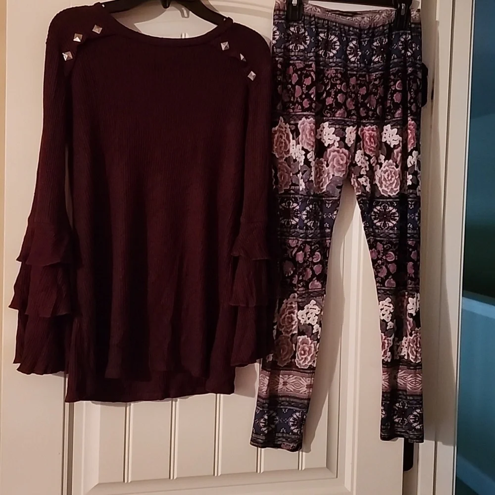 Matching set - Picture 2 of 2